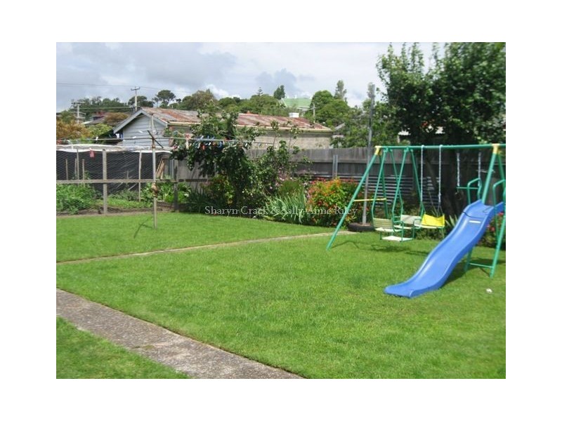 13 Cross Street, East Devonport TAS 7310