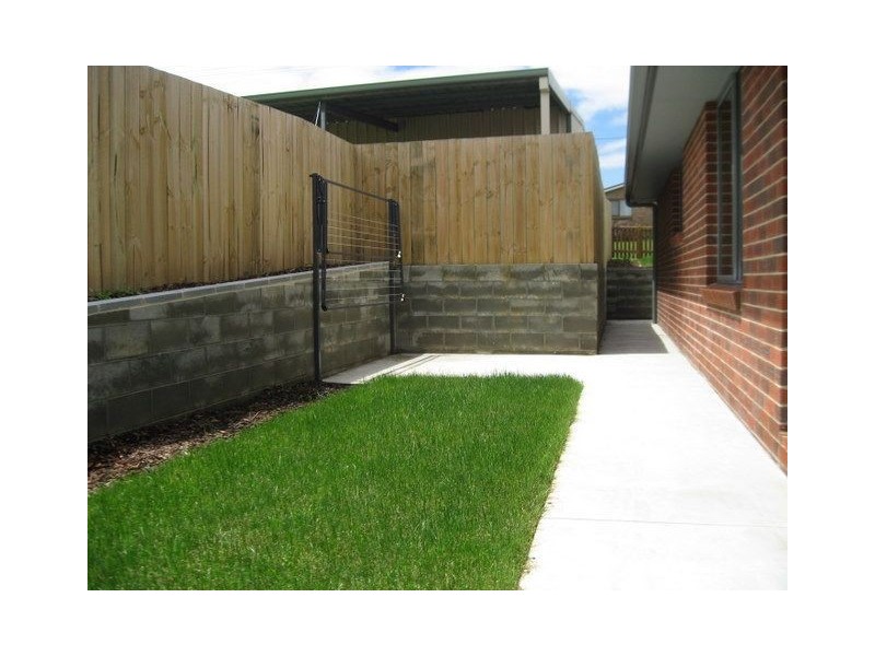Unit 2/100 Mary Street, East Devonport TAS 7310