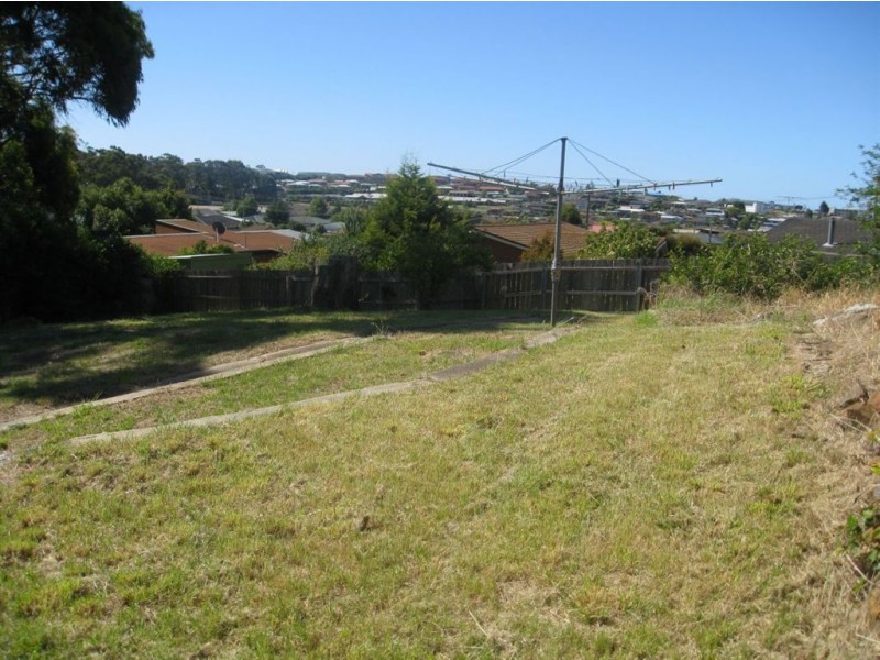62 Morris Avenue, Devonport TAS 7310