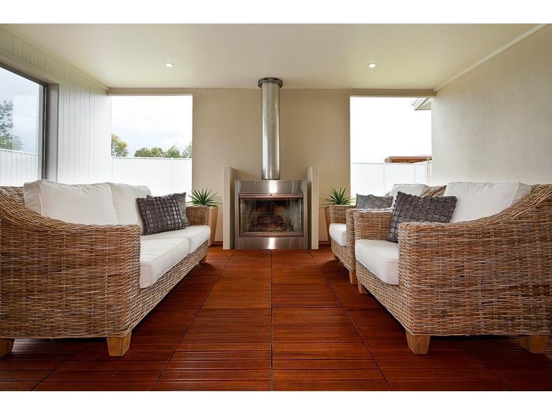 9 Poyston Drive, Shearwater TAS 7307