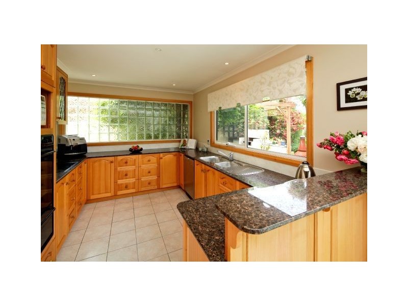 13 George Street, Devonport TAS 7310