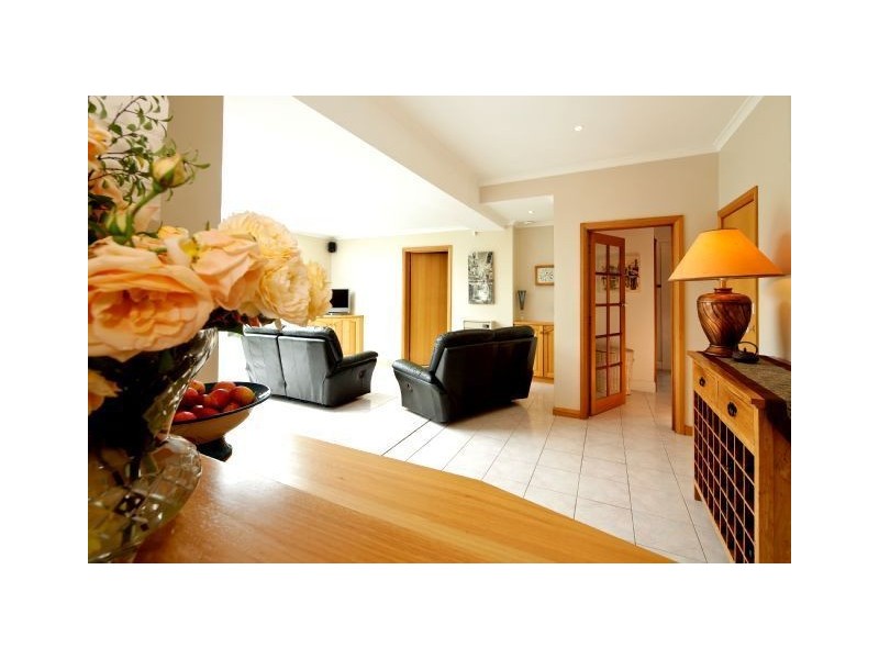 13 George Street, Devonport TAS 7310