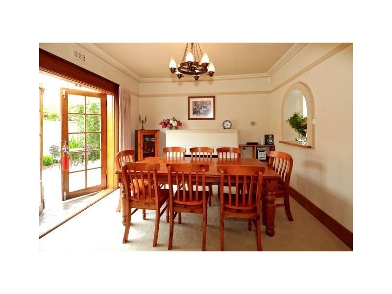 13 George Street, Devonport TAS 7310