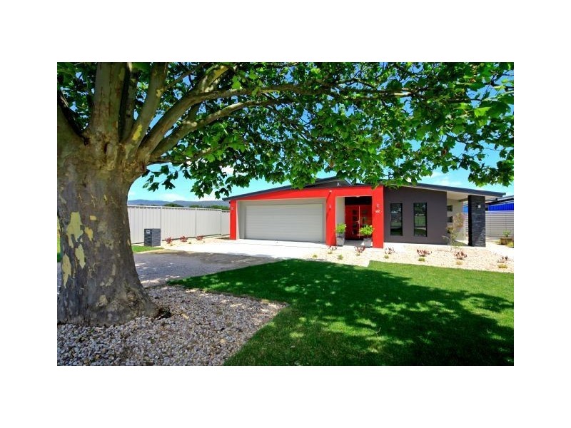 92 Hamilton Street, Latrobe TAS 7307