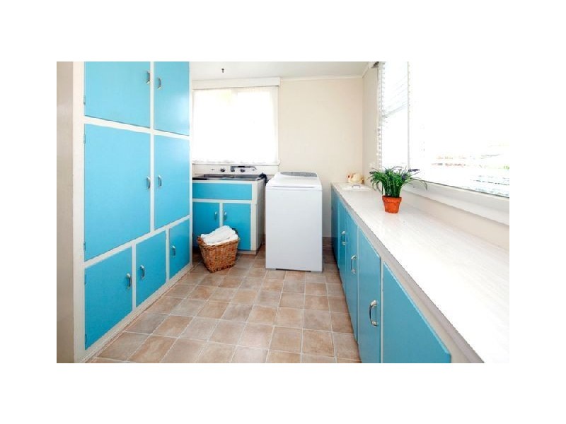 8 Highview Crescent, Devonport TAS 7310