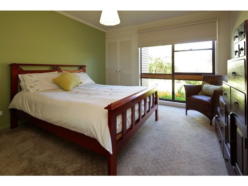 18 Monash Court, Devonport TAS 7310