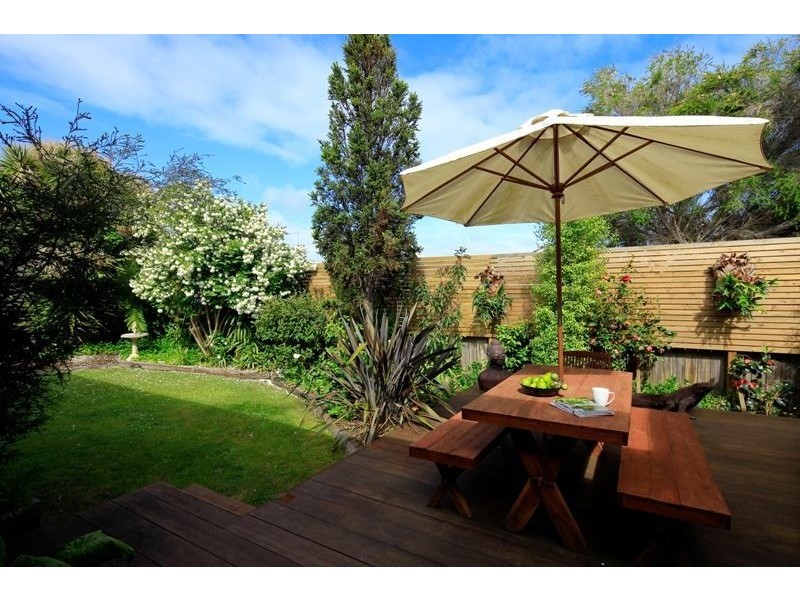 18 Monash Court, Devonport TAS 7310