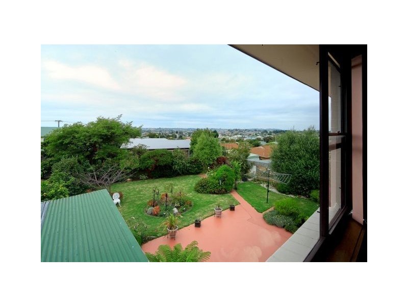 6 Warruga Place, Devonport TAS 7310