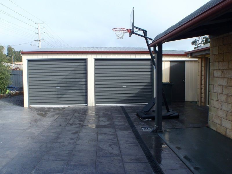 40 Lawrence Drive, Devonport TAS 7310