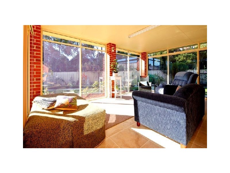 28 Jiloa Way, Devonport TAS 7310