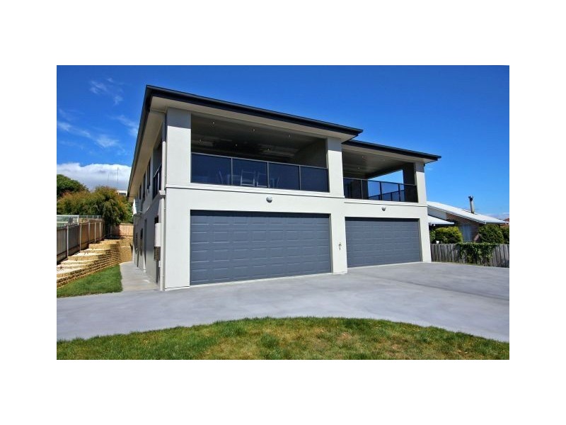 1/157 James Street, Devonport TAS 7310