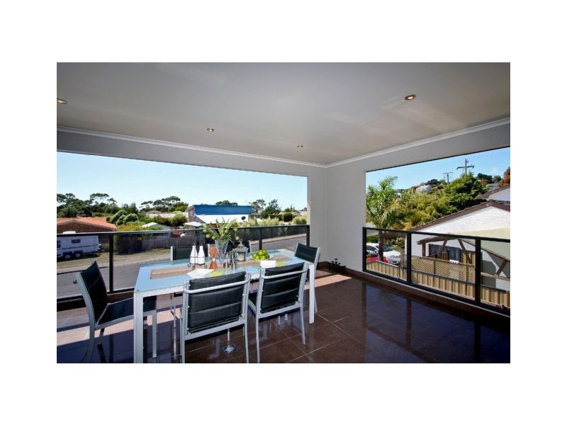 1/157 James Street, Devonport TAS 7310