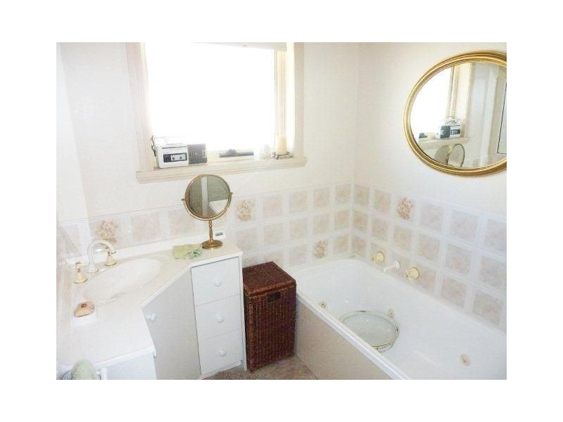 6 Crisling Place, Penguin TAS 7316
