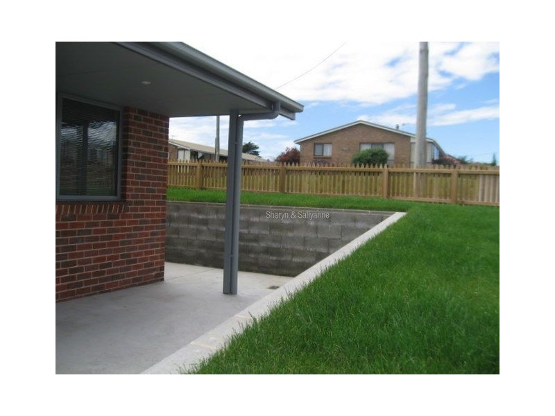 2/100 Mary Street, East Devonport TAS 7310