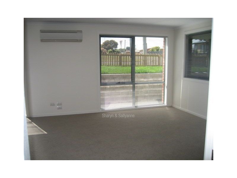 2/100 Mary Street, East Devonport TAS 7310