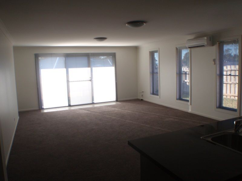 2/4-5 Washington Drive, Devonport TAS 7310