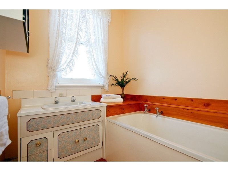 33 Murray Street, East Devonport TAS 7310