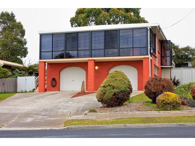 91 Middle Road, Devonport TAS 7310