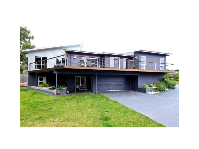 7 Cornelia Place, Don TAS 7310