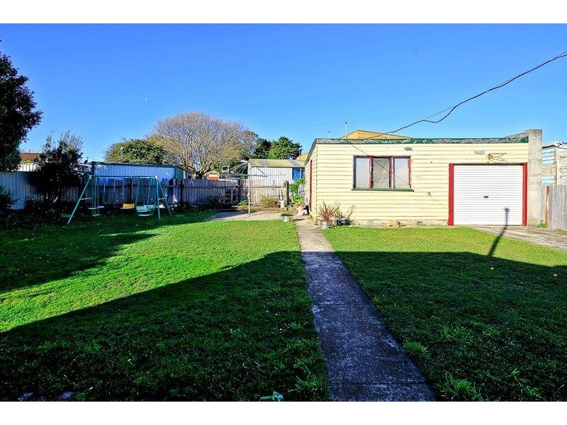 12 Ashgrove Street, Devonport TAS 7310