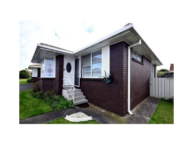 4/8A Lower Madden Street, Devonport TAS 7310