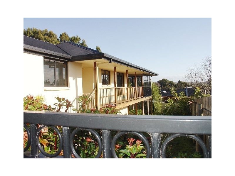 62 Hillcrest, Devonport TAS 7310