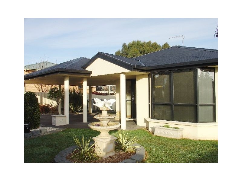 62 Hillcrest, Devonport TAS 7310