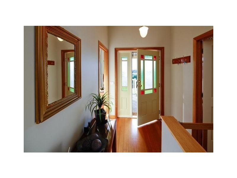 9 Pengali Place, Devonport TAS 7310