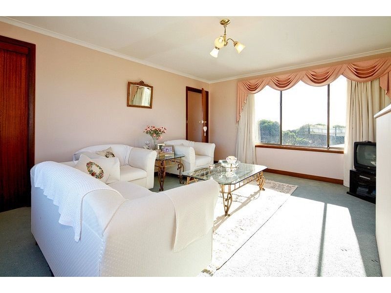 13 Eugene Street, Devonport TAS 7310