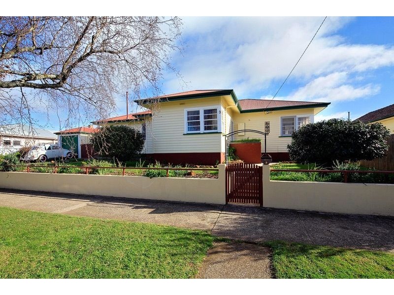 9 Henry Street, Sheffield TAS 7306