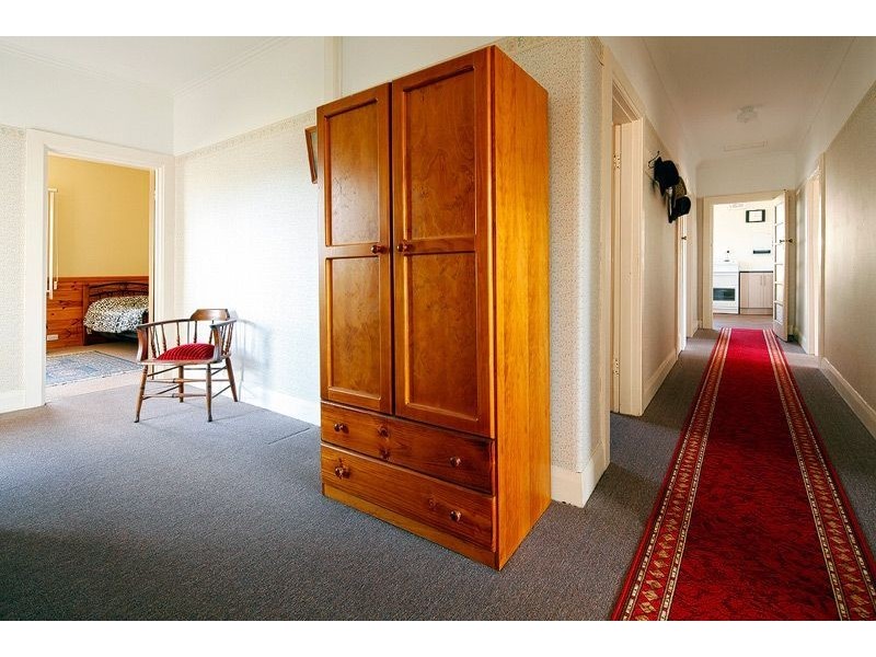 9 Henry Street, Sheffield TAS 7306