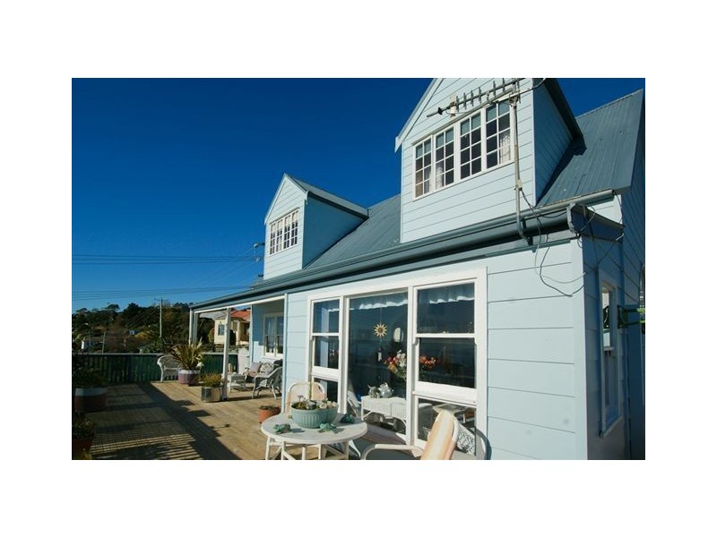 6 Kentish Street, Penguin TAS 7316