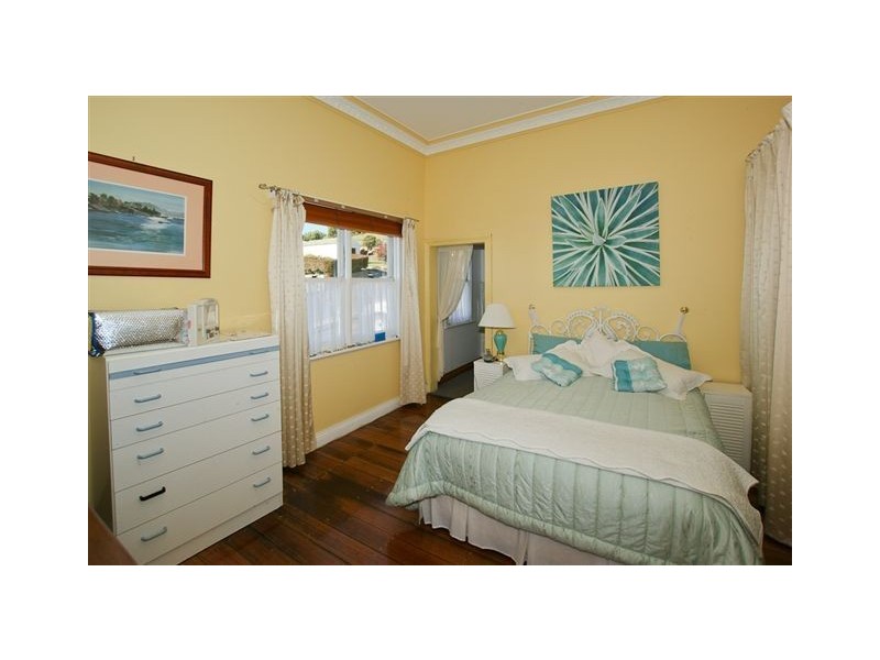 6 Kentish Street, Penguin TAS 7316