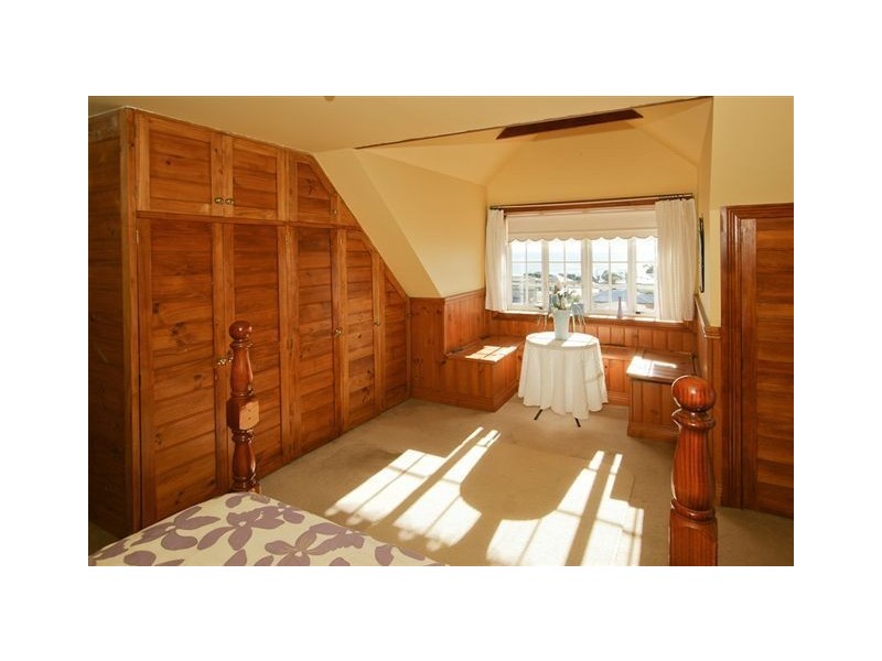 6 Kentish Street, Penguin TAS 7316