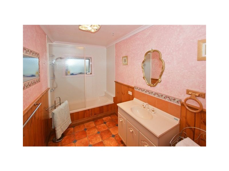 6 Kentish Street, Penguin TAS 7316