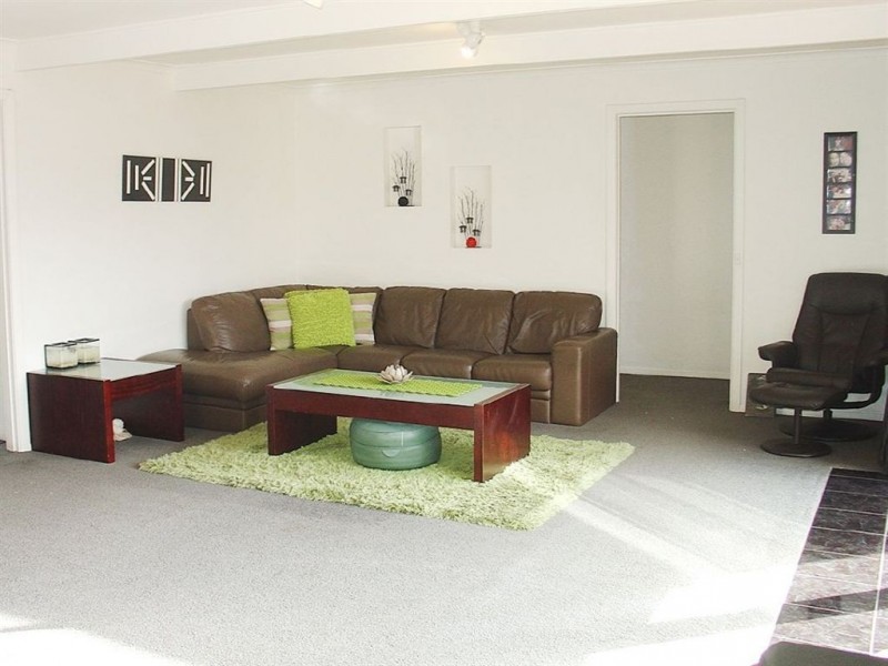 8 Camelia Place, Devonport TAS 7310
