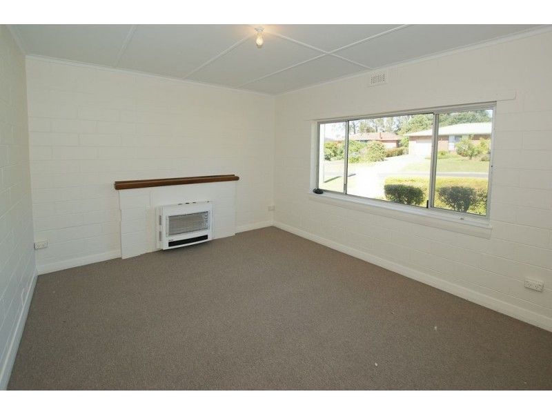 16 Dowbiggin Street, Railton TAS 7305