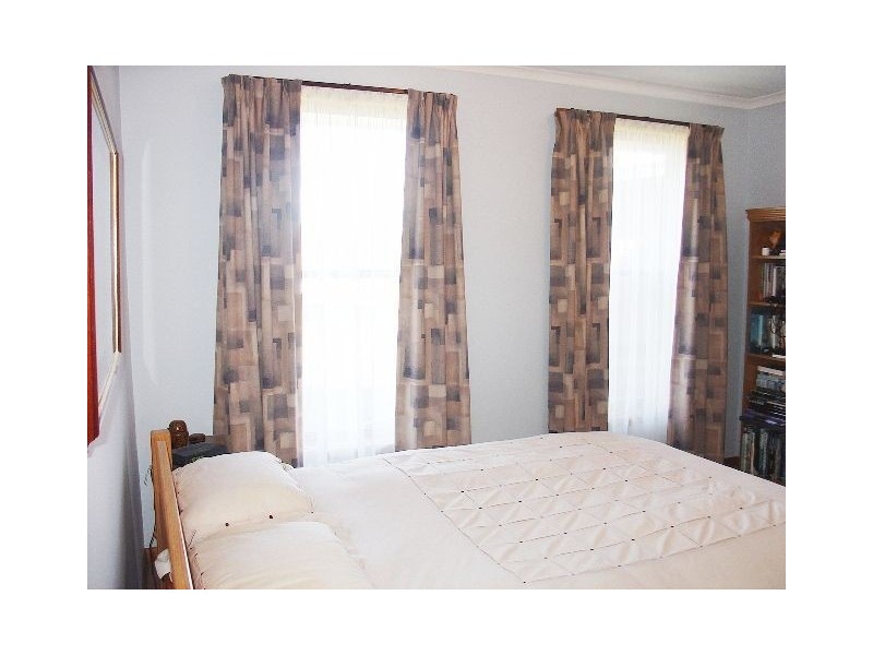 206 Parker Street, Devonport TAS 7310