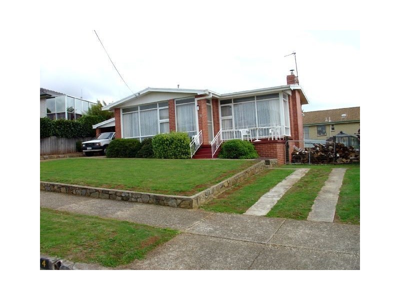 4 Clarke Street, Devonport TAS 7310