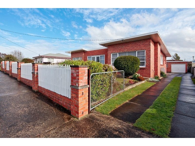 51 William Street, Devonport TAS 7310