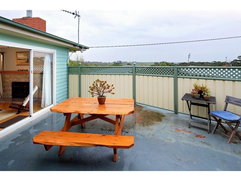 2 Rose Court, Devonport TAS 7310