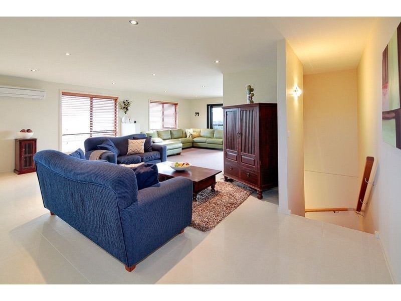 3 McCall Terrace, Devonport TAS 7310