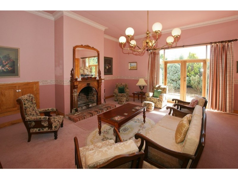 13 Rundle Road, Devonport TAS 7310