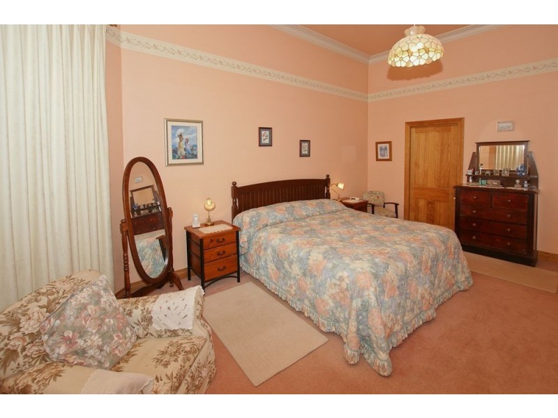 13 Rundle Road, Devonport TAS 7310