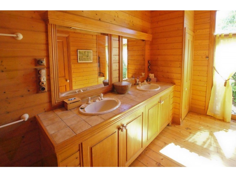 13 Rundle Road, Devonport TAS 7310