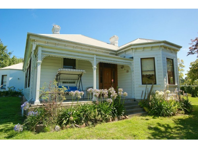 13 Rundle Road, Devonport TAS 7310