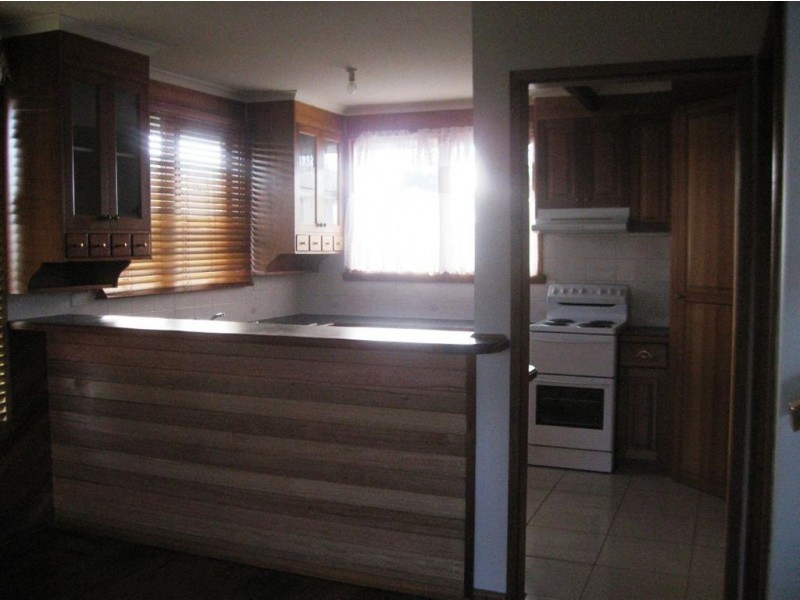 18 Valley Road, Devonport TAS 7310