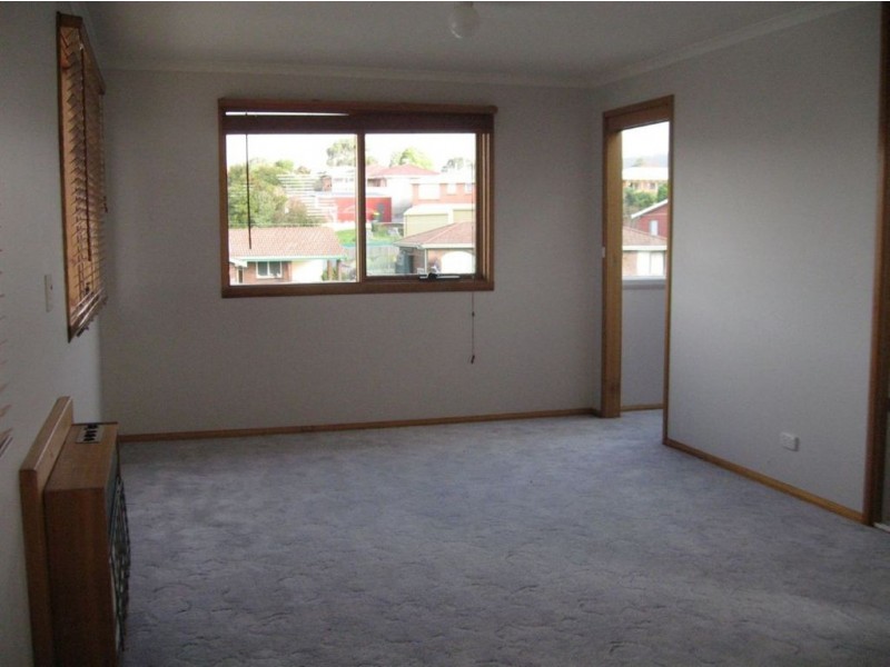 18 Valley Road, Devonport TAS 7310