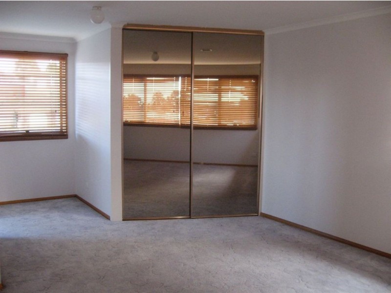 18 Valley Road, Devonport TAS 7310