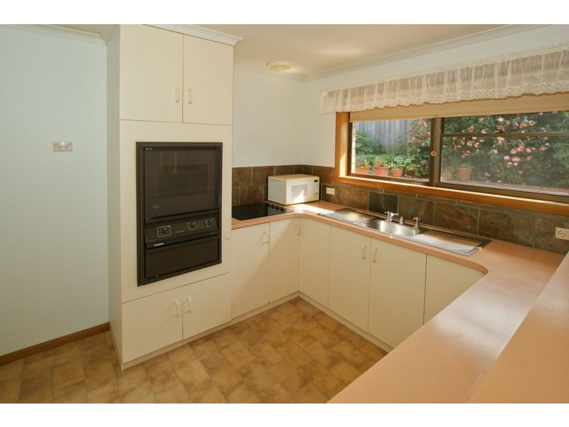 2/92 Percy Street, Devonport TAS 7310